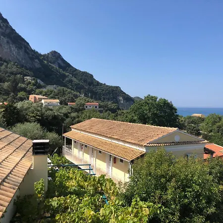 Апартаменты Sebastian's - Garden Sea View Агиос-Гордиос