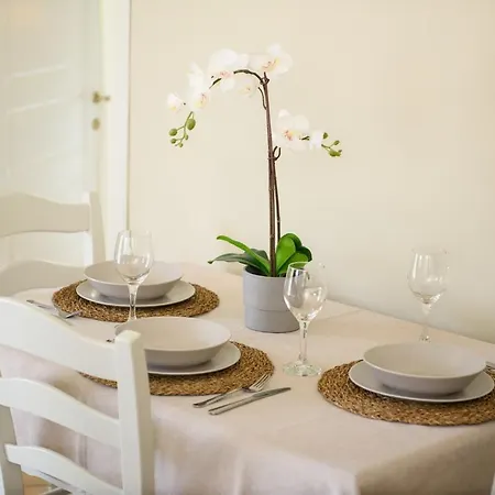 Sebastian's - Garden Sea View Агиос-Гордиос