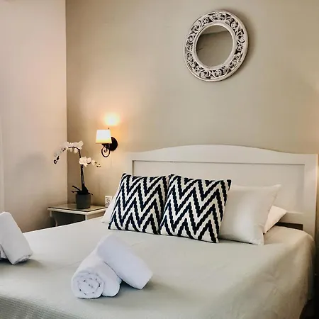 Sebastian's - Garden Sea View 阿齐欧斯·贡多斯