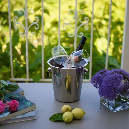 Sebastian's - Garden Sea View *